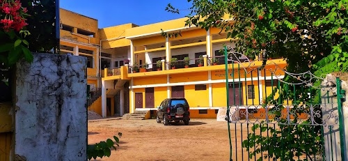 Islamia Inter College