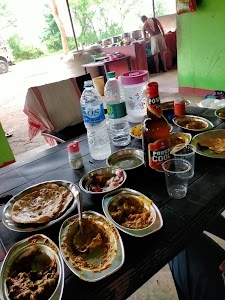 Shidhivinayak yadav Hotel Shakahari