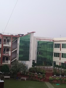 Guru Nanak Girls College