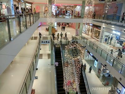 Oberoi Mall