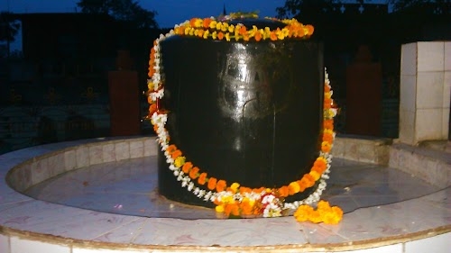 Sanda Shiva Temple
