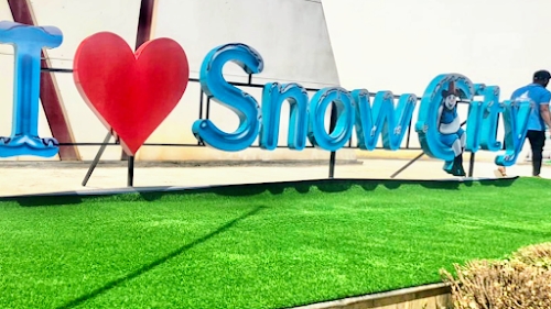 Snow City