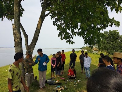 Dholla Gaon