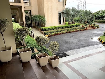 Alpha International City