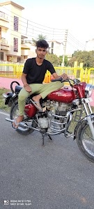 Mahindra First Choice