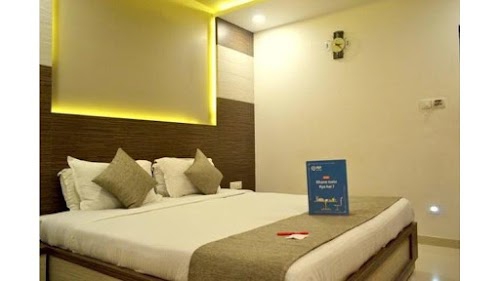 OYO 2534 Ambassador Hotel