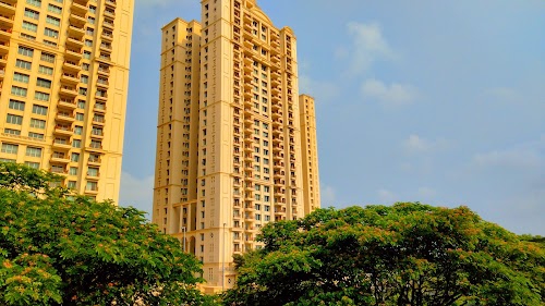 Hiranandani Apartment