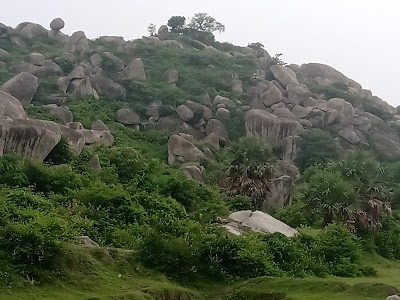 Budwa mahadev temple, Mirzamakai, Banwaria