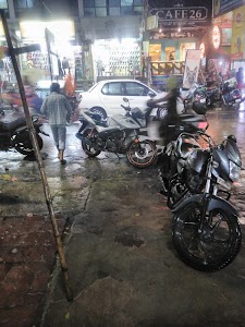 Purania, Sector K, Aliganj