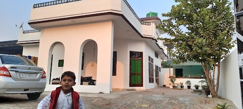 Bhathuan