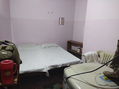 Vineet Hotel