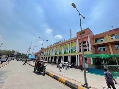 New Delhi Railway Station Paharganj Side