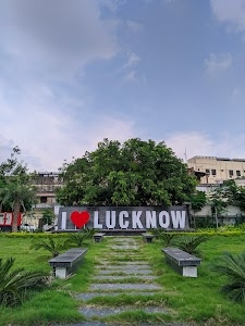 I Love Lucknow Spot - English