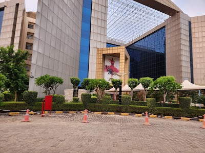 Apparel House