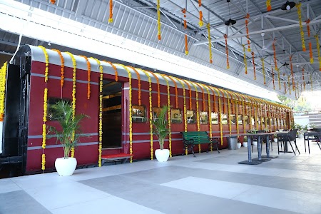 Rail Restaurant