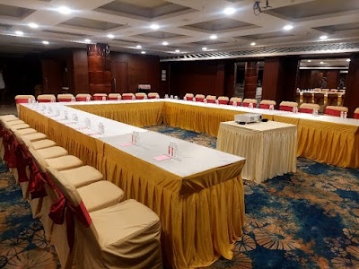 Bizz The Hotel