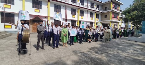 Apollo International School