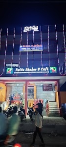 KuHu Shakes & Café