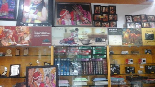 Anjalis Studio and Color Labs