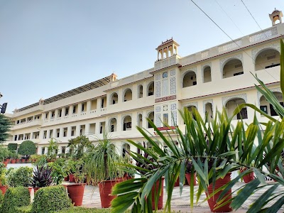 Agrawal P.G. College