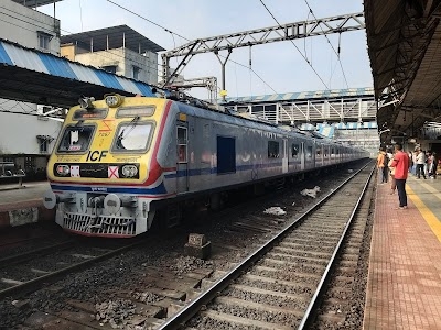 Mulund Railway Station