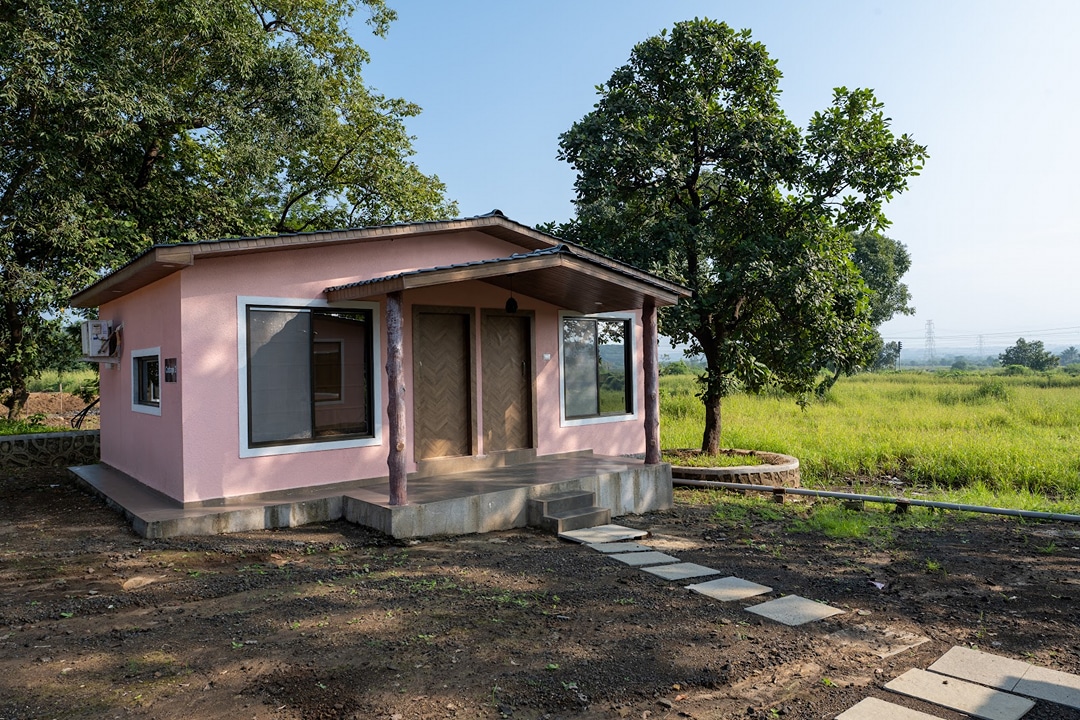 Hill Rock Resort & Villa, Neral - Karjat