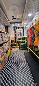 Gujrat Saree Centre