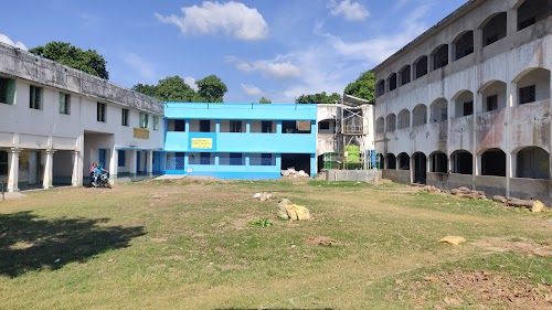 Fazilnagar High School
