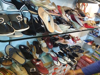 Shoes & slippers