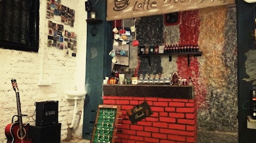Cafe 9 Feet Under