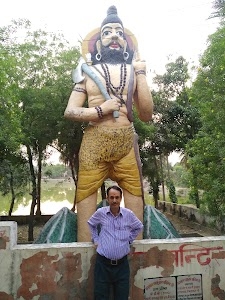Swargiya Srimati Chandrakala Ashram