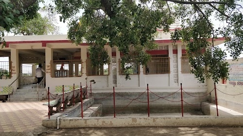 Gangavav Ashram,jamnagar
