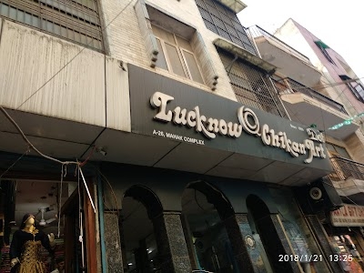 Lucknow Chikan Art
