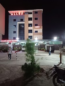 Allen Saakar
