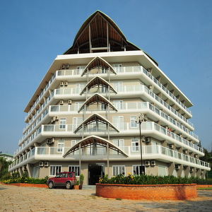 Sandunes Beach Resort & Spa