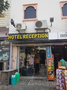 Hotel Deepak Residency