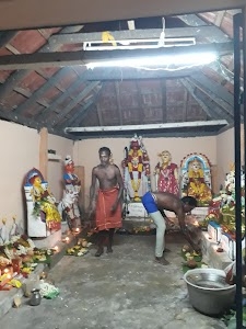 நடுத்தெரு