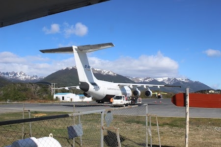 Midshipman Zañartu airdrome, Puerto Williams