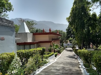 Yog Niketan Ashram