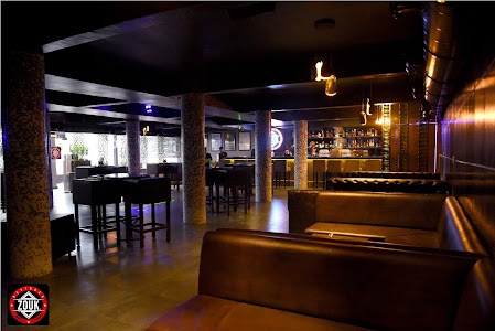 PUB