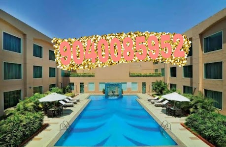 OYO 5851 Mehfil Hotel