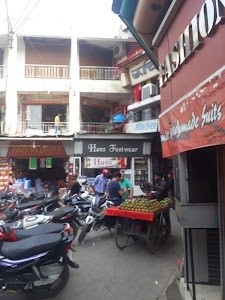 S. D. Market