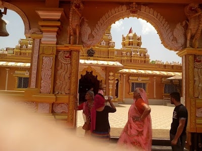 Raj mandir