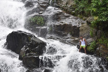 Malangkona Waterfall ( Chongga Dare ), Meghalay