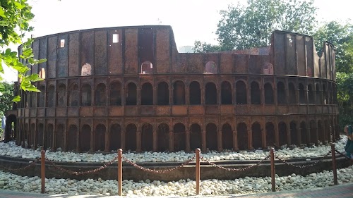 Hotel AZAD Square