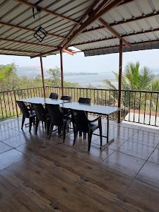 River View (family restorant)