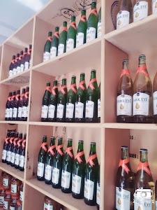 Fruit wine shop