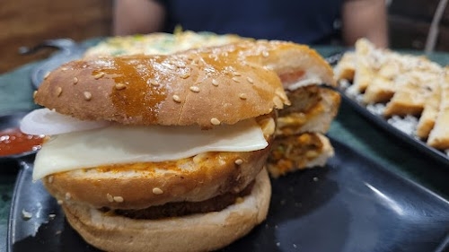 Chai Sutta Bar