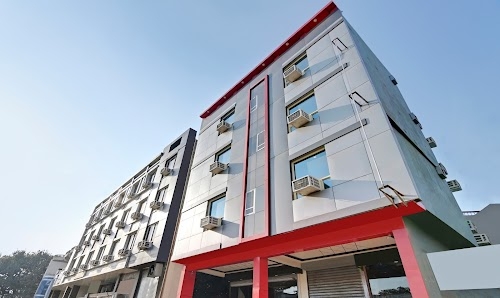 Treebo Trend Resto - Hotel in Lucknow