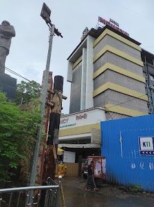 Capital O 74167 Hotel Mourya Residency